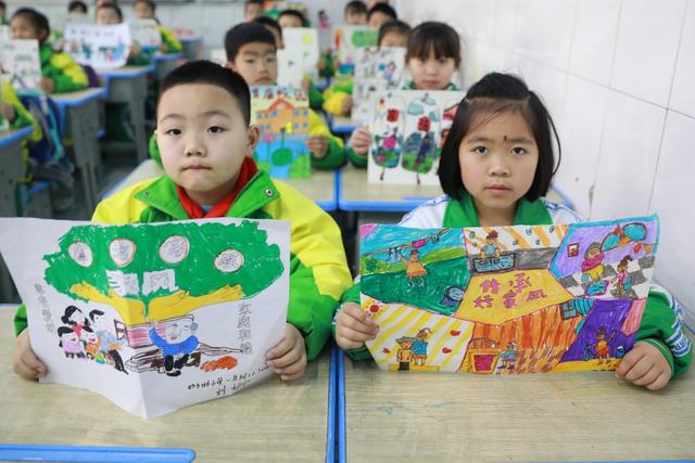 土家族 湖南 苗族 湘西 学生 家风 小学  情怀 廉洁 扣子 爱国  爱家  绘画