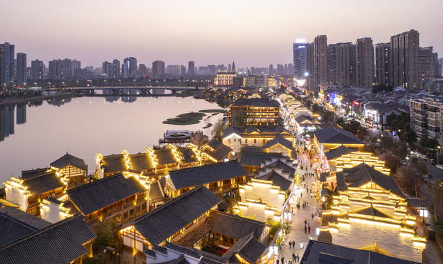  River Street; Changde; Changdehe Street; Crossing the Zihe River; Ecology; Ecological environment; Ecological governance; Water treatment