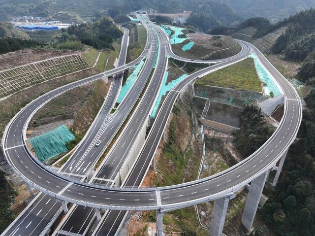 出省通道 贵州 湘黔 高速公路 