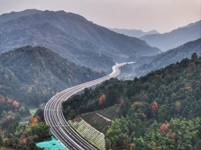 出省通道 贵州 湘黔 高速公路 