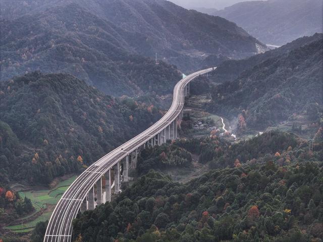 出省通道 贵州 湘黔 高速公路 