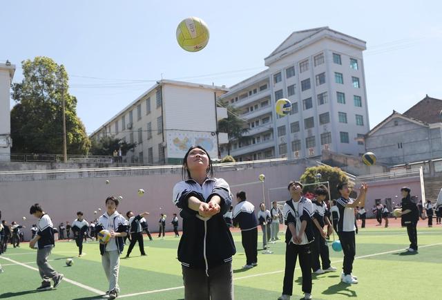 体育 课间运动 学生 30分钟大课间