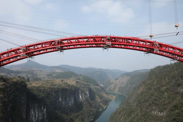 晴好天气施工忙