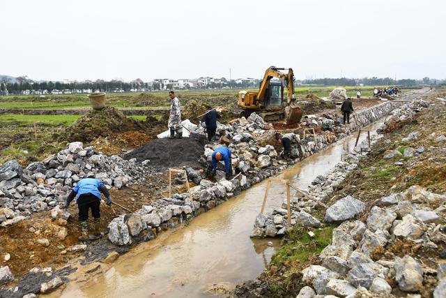 加快推进高标准农田建设