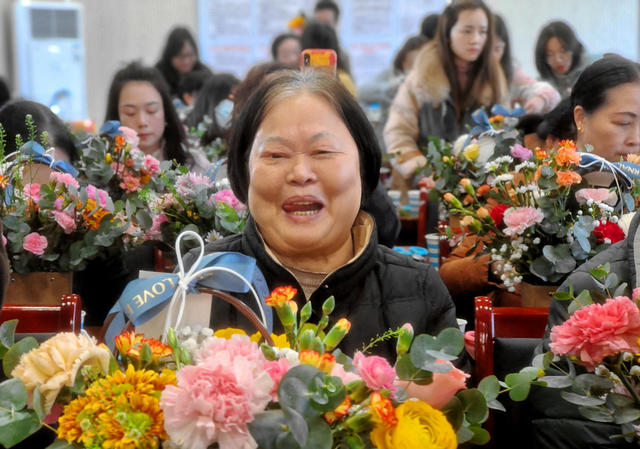 妇女节 插花