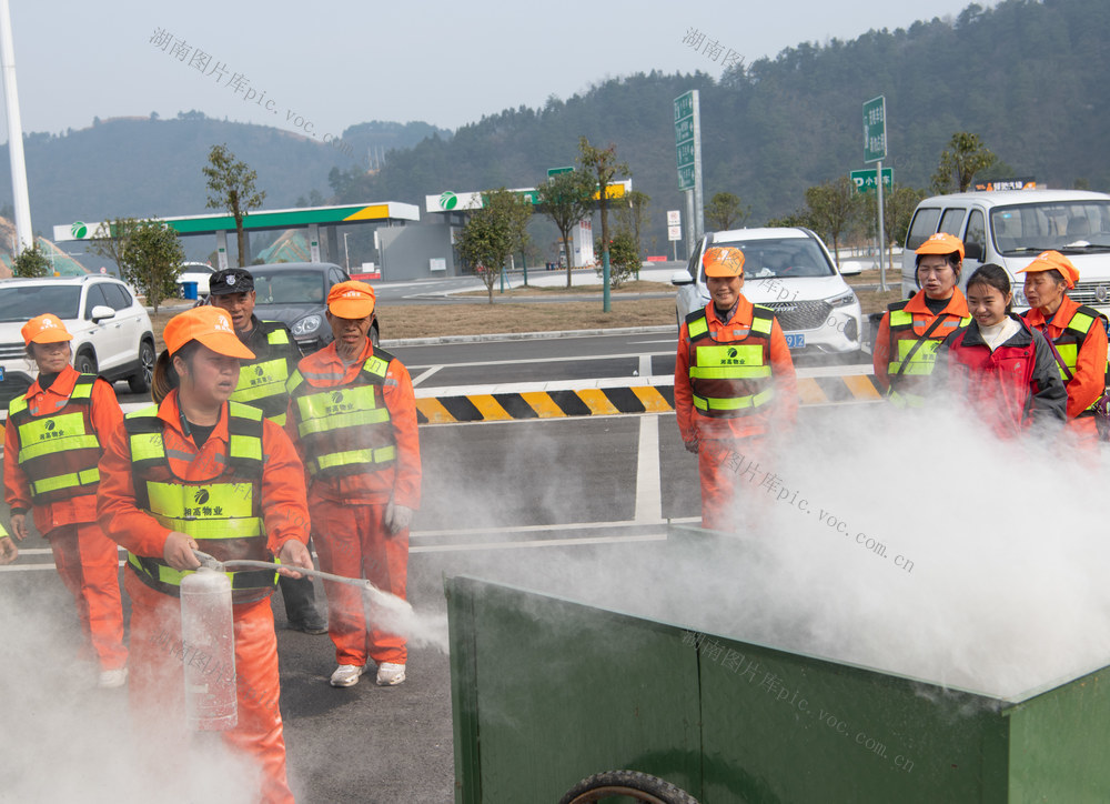 交通  高速公路  消防  “三八”妇女节  怀化  芷铜高速