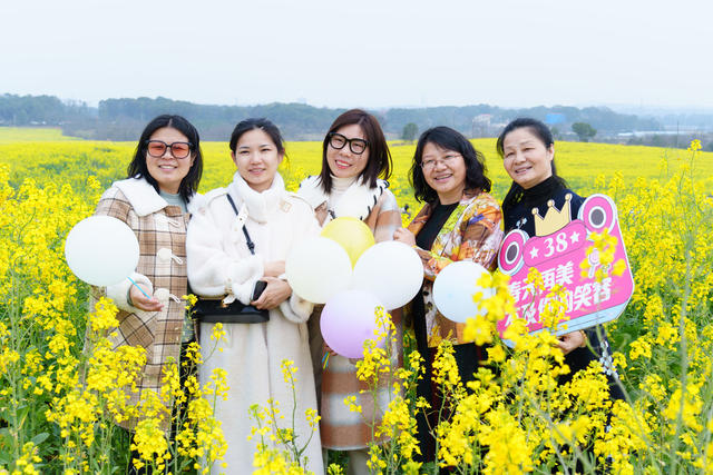 妇女节 踏春赏花