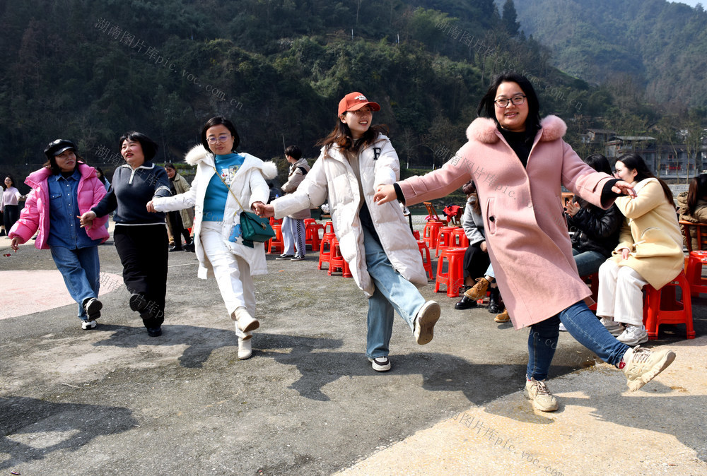 三八节 妇女 教师 春天 才艺 游戏