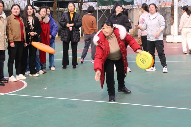 三八
趣味
比赛
