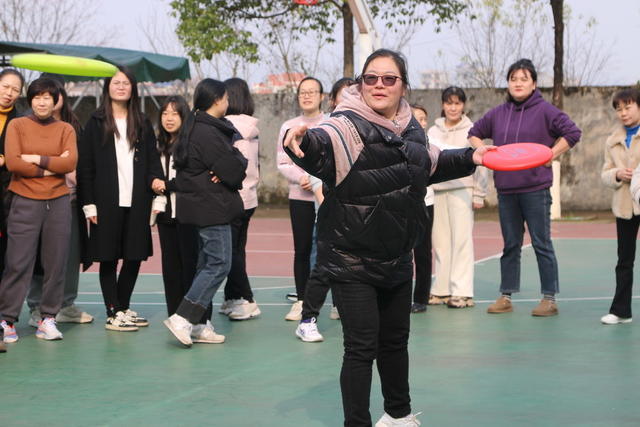 三八
趣味
比赛
