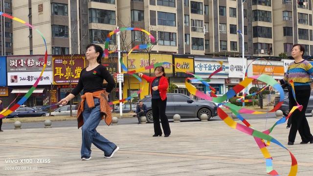 三八节，我做主，我疯狂