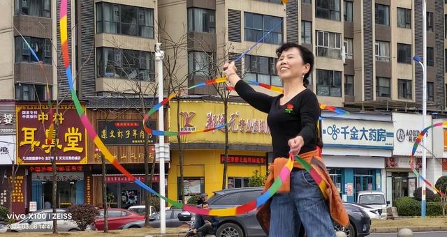 三八节，我做主，我疯狂