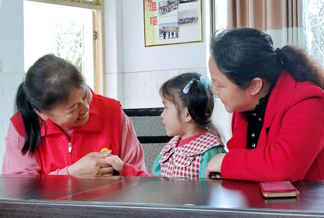 湖南桂东 阳光助力 梦想 志愿者 困难儿童
