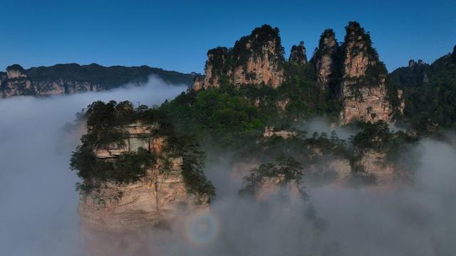 张家界 武陵源 十里画廊 云海 张家界国家森林公园 旅游