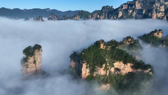 张家界 武陵源 十里画廊 云海 张家界国家森林公园 旅游