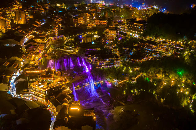 夜景  灯光  芙蓉镇  建筑 古城