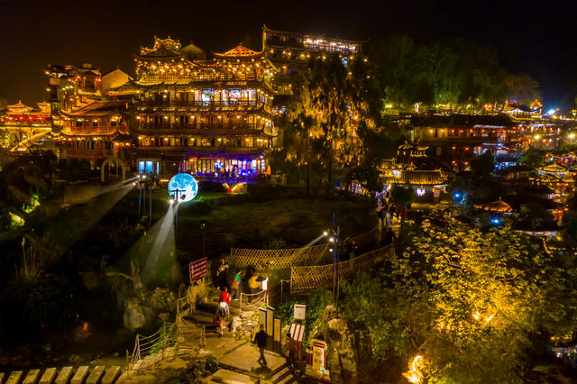 夜景  灯光  芙蓉镇  建筑 古城