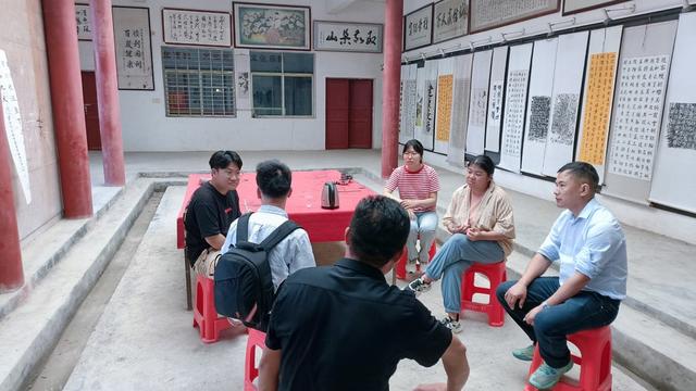 乡村振兴；农家书屋；人才赋能