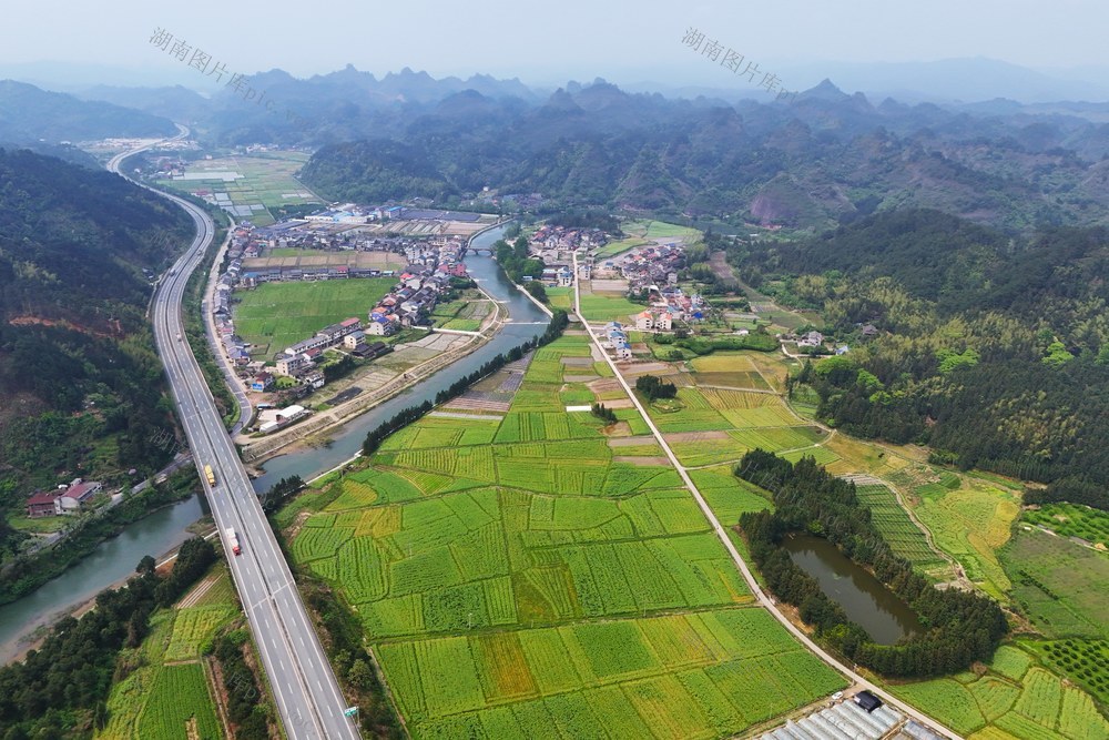 交通、高速公路、基础设施、田园、乡村