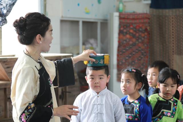 小朋友 湘西 陈列室 吉首 非遗 幼儿园 服饰 文化 传统  传承