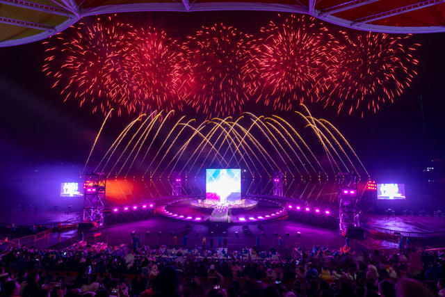 浏阳烟花 焰火燃放 跨年焰火 天空剧院 浏阳花炮 新年焰火 焰火晚会