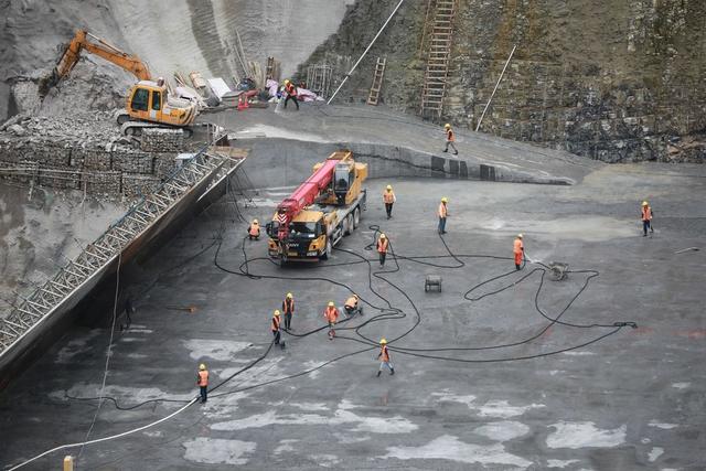 吉首 水库 大兴寨 工程 工人 建设 防洪 灌溉 水利 生态  湘西