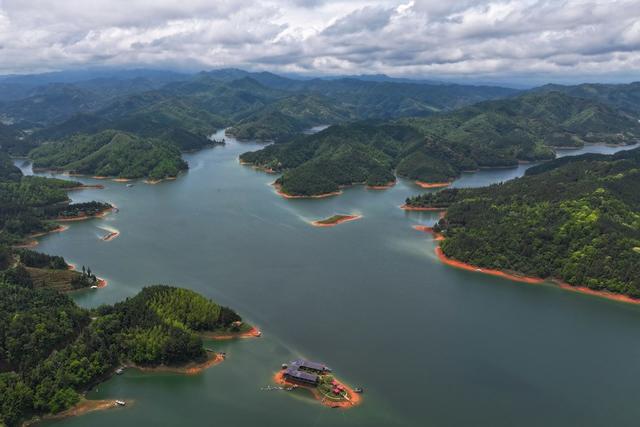 湿地、生态、自然、湖、春、薄雾、青山