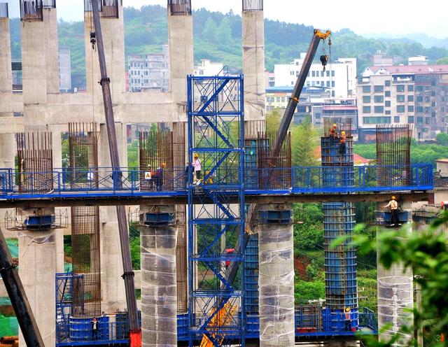 高速  建设 作业