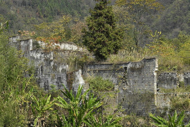古堡 李自成 天罗山 城墙 垛口 神秘