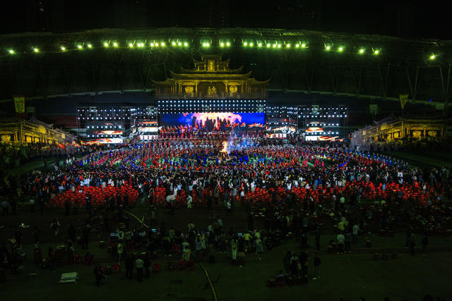 湖南 龙山 土家族 舍巴日 民俗 表演