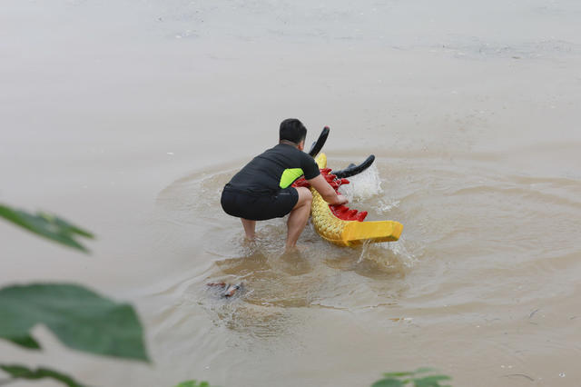 常宁市*龙舟下水*衡阳市第二届职工龙舟赛