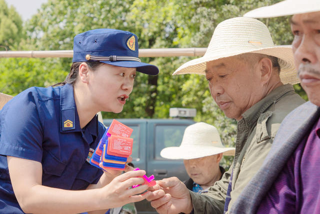 消防宣传 屋场会
