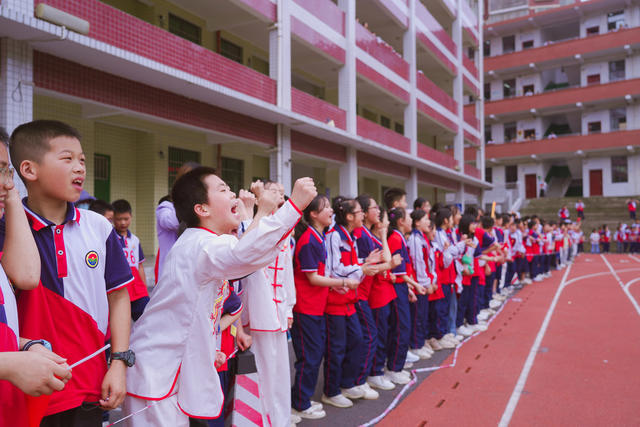 早安 隆回 好少年