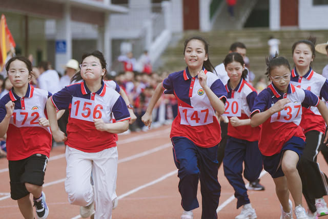 早安 隆回 好少年