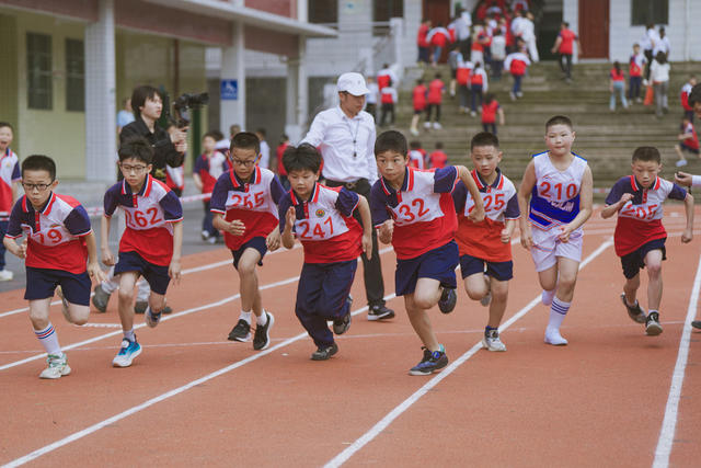 早安 隆回 好少年