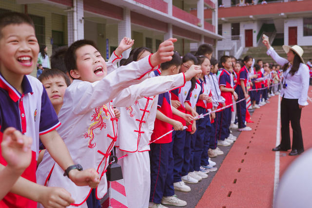 早安 隆回 好少年