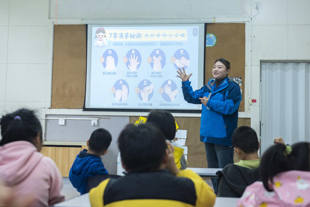 湖南娄底 世界卫生日 学洗手 讲卫生 分享