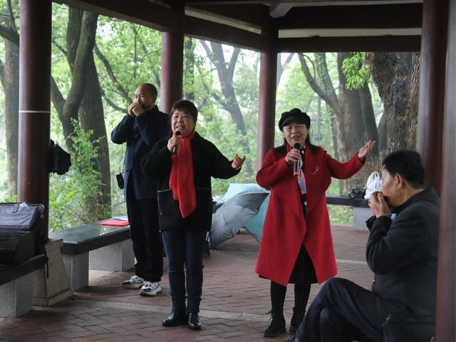 烈士公园，吹拉弹唱，健身乐