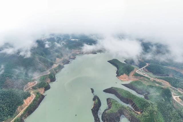 绿水青山 生态 风景 水库 山青水秀 山水 绿色