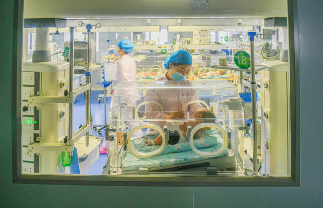 节日
假期
施工
医院
道县