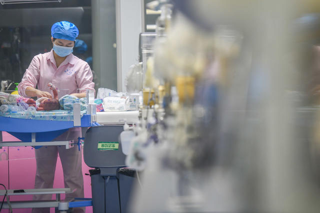 节日
假期
施工
医院
道县