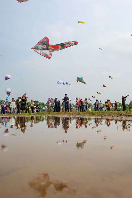 风筝
嘉年华  特色  活动   文旅   旅游   节日  经济   市民  五一   欢乐  市民   庆祝   