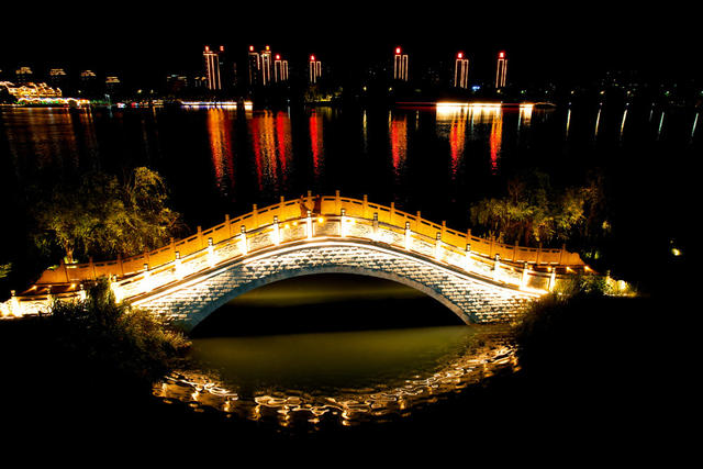 湖南郴州 资兴东江湾 夜景美 画