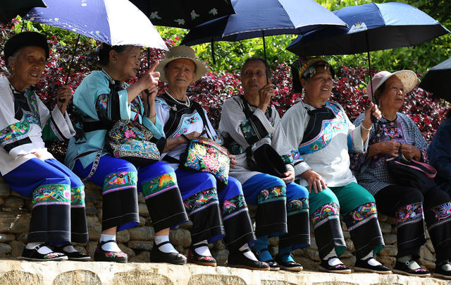 湘西矮寨欢度“四月八”苗节