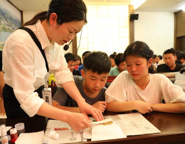 博物馆学传拓技艺      迎接国际博物馆日