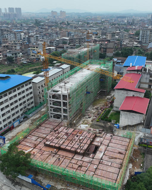 “徐特立项目”
学校
高中教育
道县