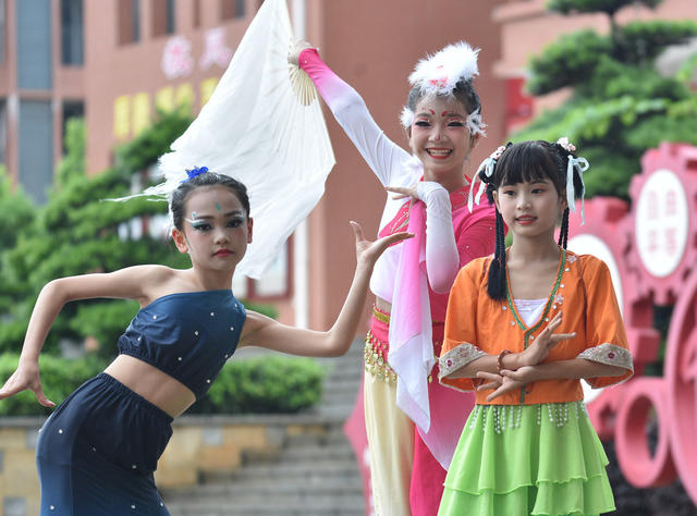 嘉禾：秀才艺  展风采