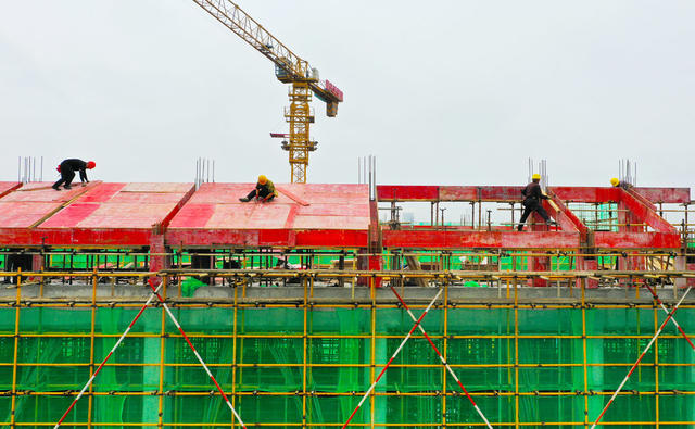 重点工程  学位建设  施工  校园建设