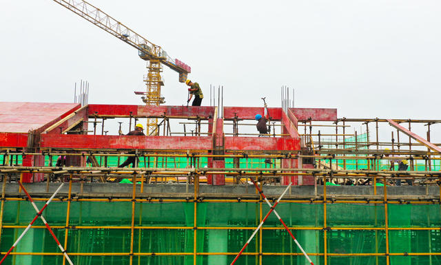 重点工程  学位建设  施工  校园建设