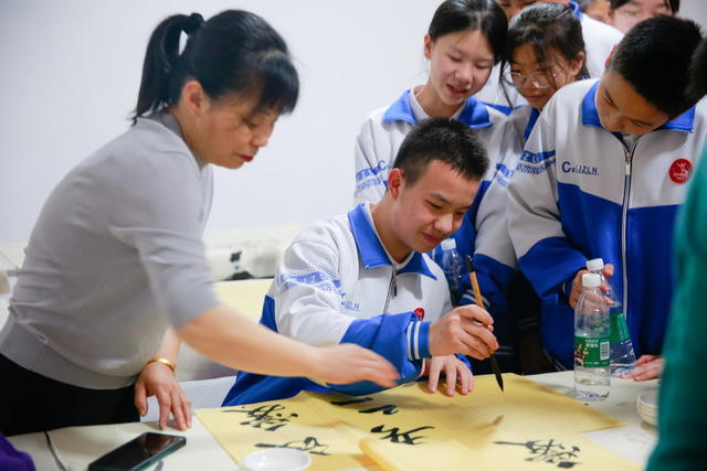 文化馆服务宣传周，未成年人教育，艺术普及